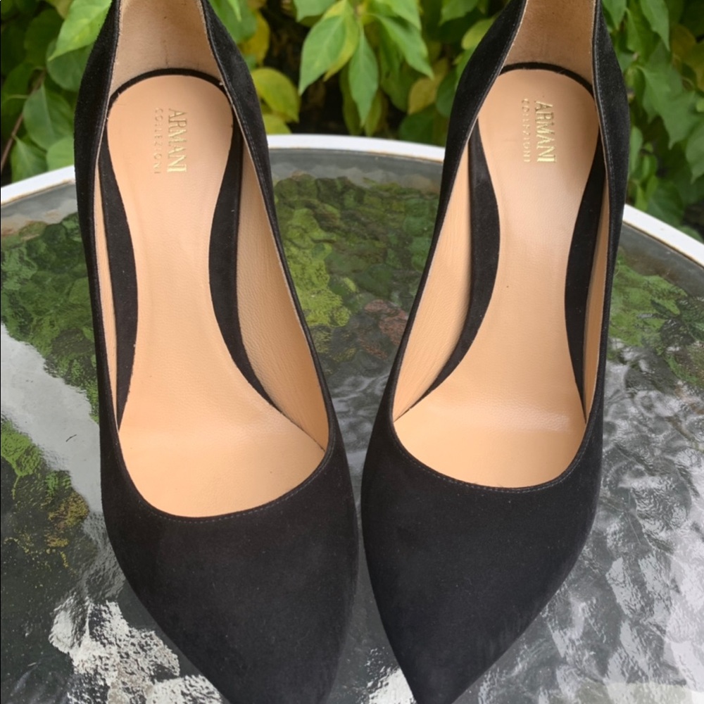 Armani classic black heels